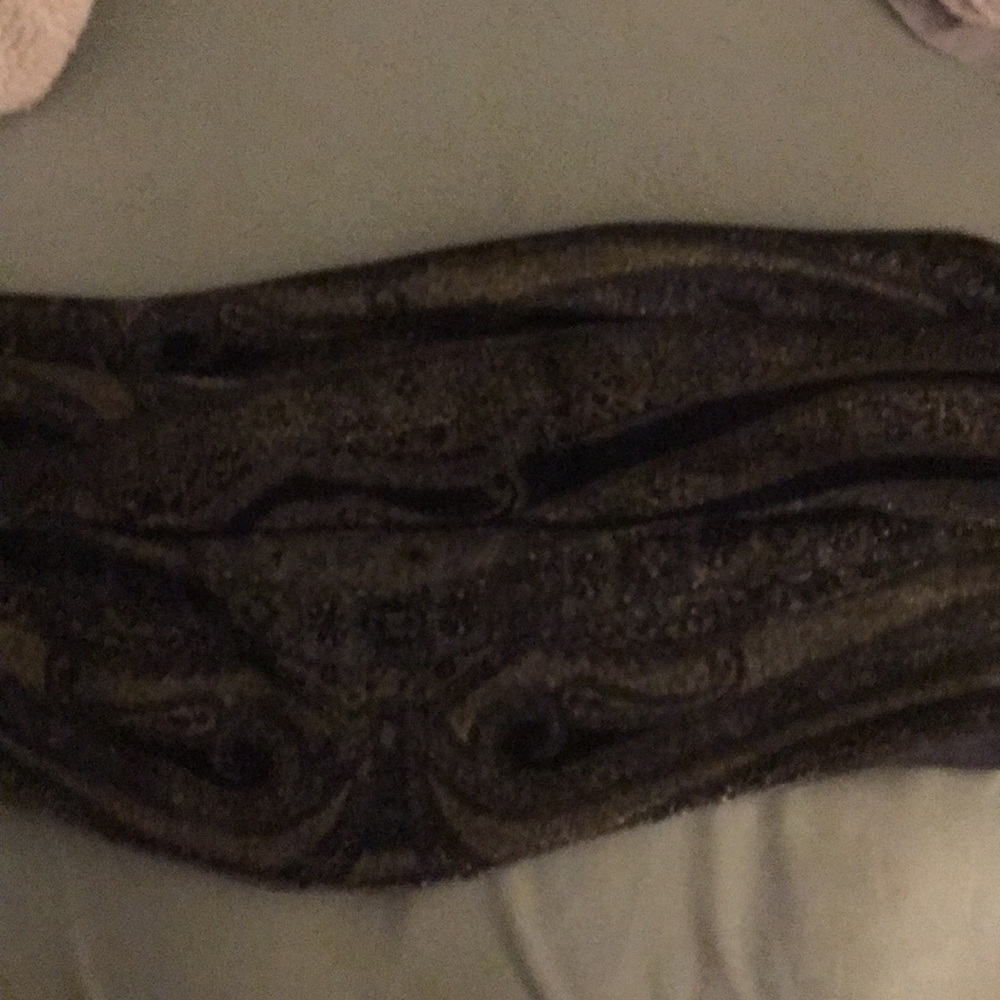 Women’s scarf/wrap